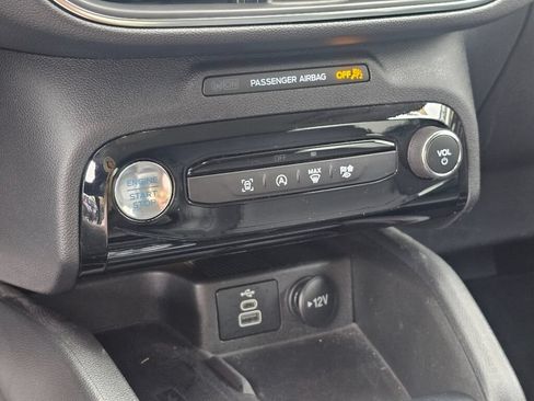 Certified 2025 Ford Escape Platinum AWD/4WD image 26
