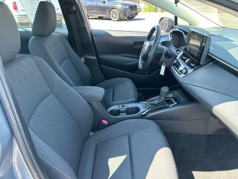 Used 2023 Toyota Corolla LE FWD image 31