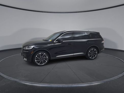 Used 2020 Lincoln Aviator Reserve w/ Equipment Group 202A AWD/4WD image 8