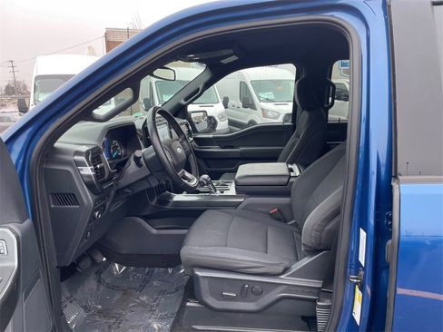 Used 2022 Ford F150 XLT w/ Equipment Group 302A High image 13