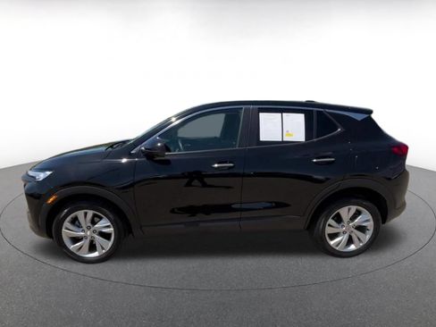 Used 2025 Buick Encore GX Preferred FWD image 9
