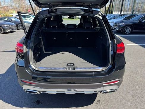 Used 2026 Mercedes-Benz GLC 300 4MATIC image 11