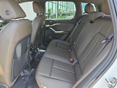Used 2025 Audi Q6 e-tron Premium Plus w/ Premium Plus AWD/4WD image 24