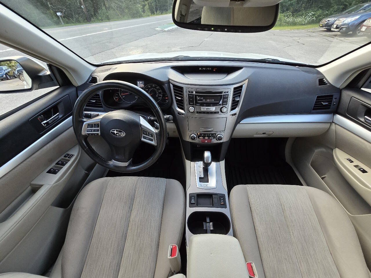 Used 2013 Subaru Outback 2.5i Premium AWD/4WD image 24