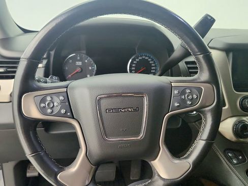 Used 2020 GMC Yukon XL Denali w/ Open Road Package image 17
