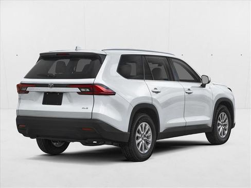 New 2026 Toyota Grand Highlander FWD image 2