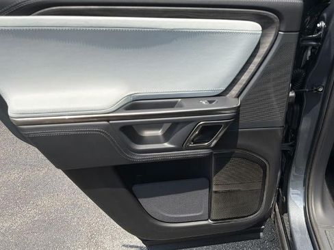 Used 2022 Rivian R1T Launch Edition AWD/4WD image 22