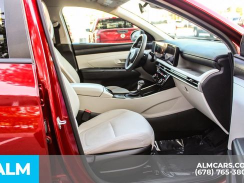 Used 2025 Hyundai Tucson SEL FWD image 20