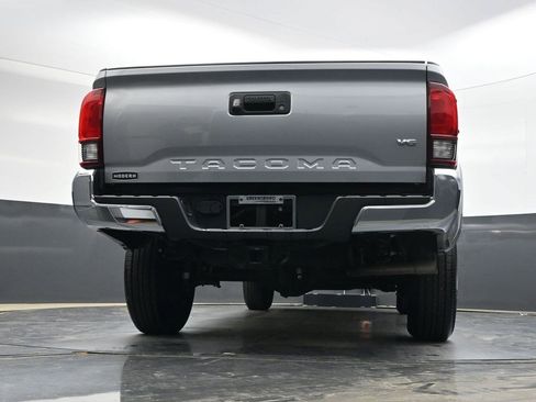 Used 2021 Toyota Tacoma SR5 image 31