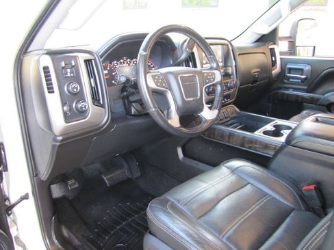 Used 2015 GMC Sierra 3500 Denali AWD/4WD image 13