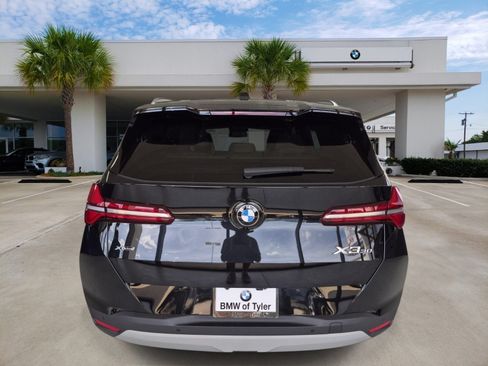 Certified 2025 BMW X3 xDrive30i w/ Premium Package AWD/4WD image 5