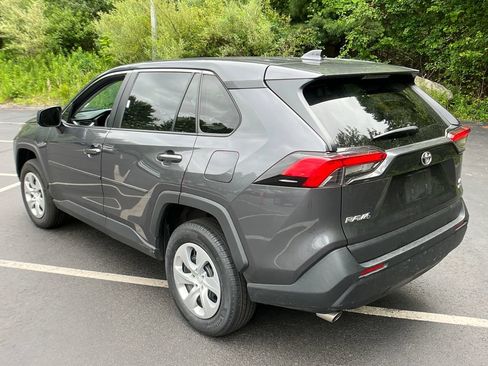 Certified 2023 Toyota RAV4 LE AWD/4WD image 3