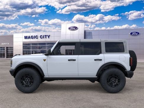 New 2026 Ford Bronco Badlands AWD/4WD image 3