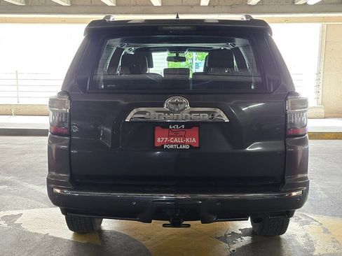 Used 2015 Toyota 4Runner Limited AWD/4WD image 4