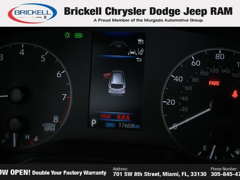 Used 2024 Toyota Corolla Cross LE w/ Moonroof Package FWD image 30