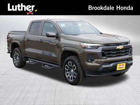 Used 2023 Chevrolet Colorado LT w/ LT Convenience Package III AWD/4WD image 1