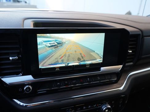 Used 2023 GMC Sierra 1500 SLT w/ SLT Premium Package image 40