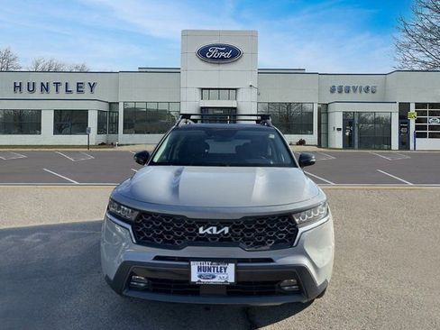 Used 2023 Kia Sorento X-Line EX image 3
