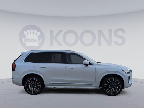 New 2026 Volvo XC90 B6 Plus w/ Protection Package Premier image 8