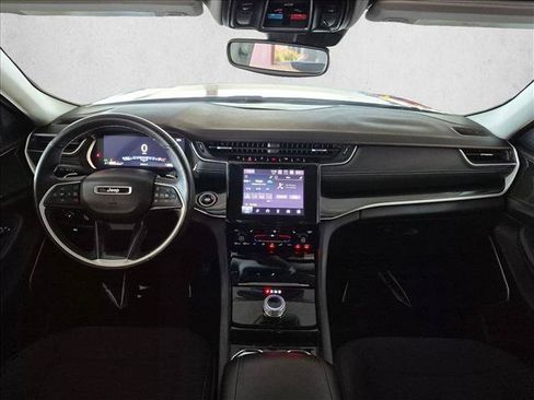 Used 2021 Jeep Grand Cherokee L Laredo w/ Luxury Tech Group I RWD image 17