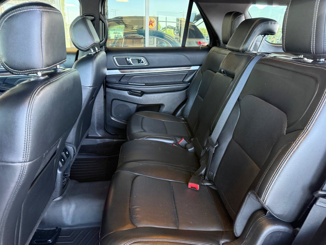 Used 2016 Ford Explorer Limited AWD/4WD image 13