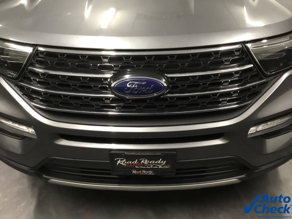 Used 2022 Ford Explorer XLT w/ Equipment Group 202A AWD/4WD image 19