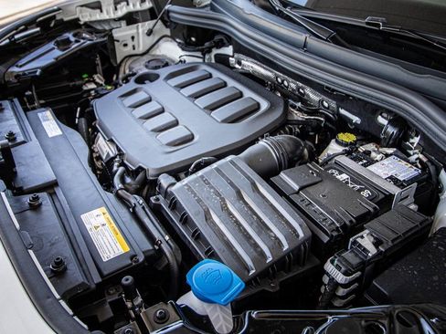 New 2026 Volkswagen Tiguan SE R-Line image 26