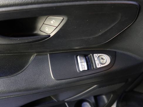 Used 2016 Mercedes-Benz Metris image 30
