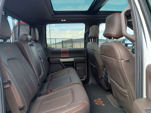 Used 2017 Ford F250 King Ranch w/ King Ranch Ultimate Package AWD/4WD image 13