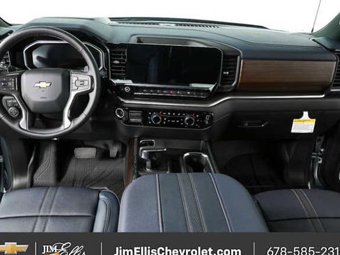 New 2026 Chevrolet Silverado 1500 High Country AWD/4WD image 17