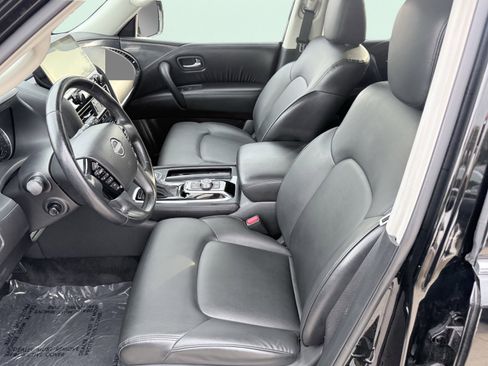 Used 2021 Nissan Armada SV w/ SV Appearance Package image 25
