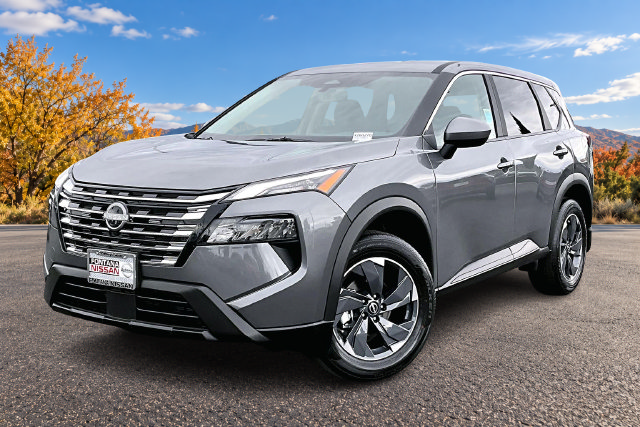 New 2026 Nissan Rogue SV FWD image 2