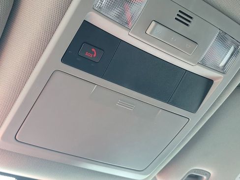 Used 2023 Toyota Tacoma SR image 22