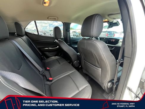 Used 2024 Buick Encore GX Sport Touring w/ Advanced Technology Package FWD image 17