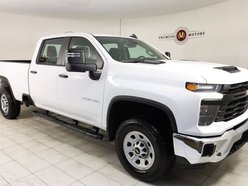 Used 2024 Chevrolet Silverado 3500 W/T w/ WT Safety Package image 34