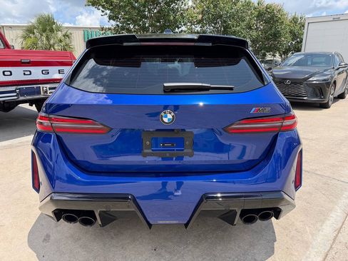 Used 2026 BMW M5 Touring AWD/4WD image 19