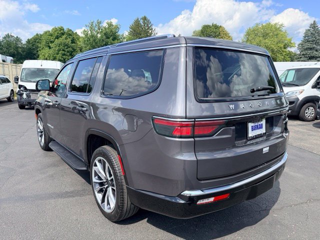 Used 2025 Jeep Wagoneer Series II w/ Premium Group I AWD/4WD image 28