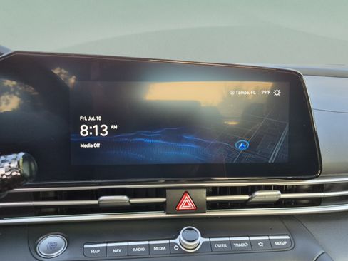Used 2024 Hyundai Elantra SEL FWD image 25
