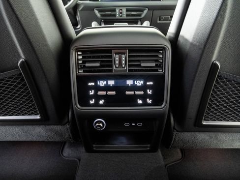 New 2026 Porsche Cayenne GTS AWD/4WD image 21