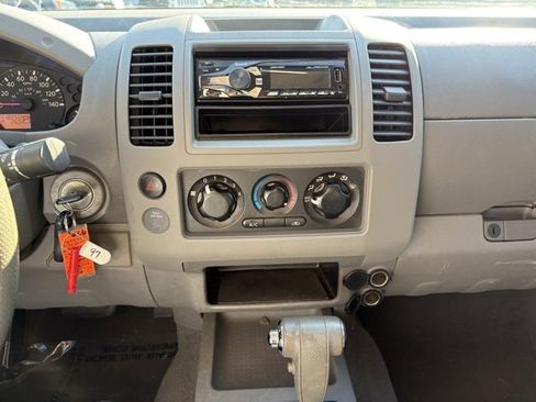 Used 2007 Nissan Frontier XE w/ Preferred Pkg image 20