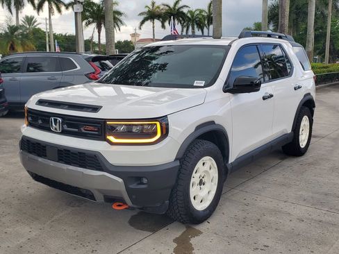 Used 2026 Honda Passport TrailSport Elite image 3