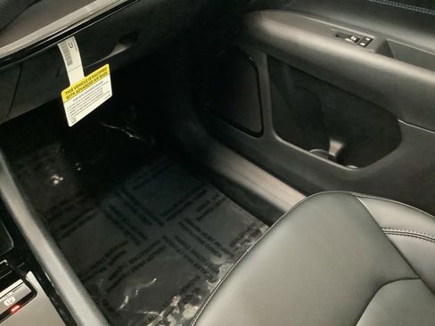 New 2026 Jeep Compass Limited image 24