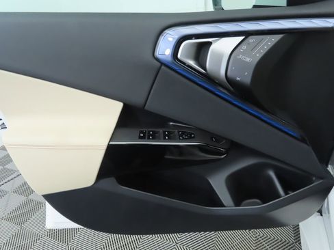 New 2026 BMW X3 xDrive30 w/ Premium Package image 25