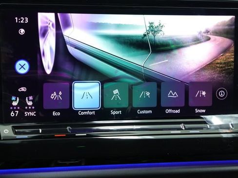 New 2026 Volkswagen Atlas Cross Sport SEL Premium R-Line AWD/4WD image 21