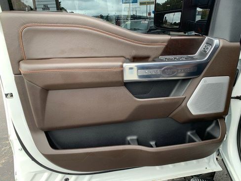Used 2025 Ford F250 King Ranch w/ Chrome Package AWD/4WD image 12