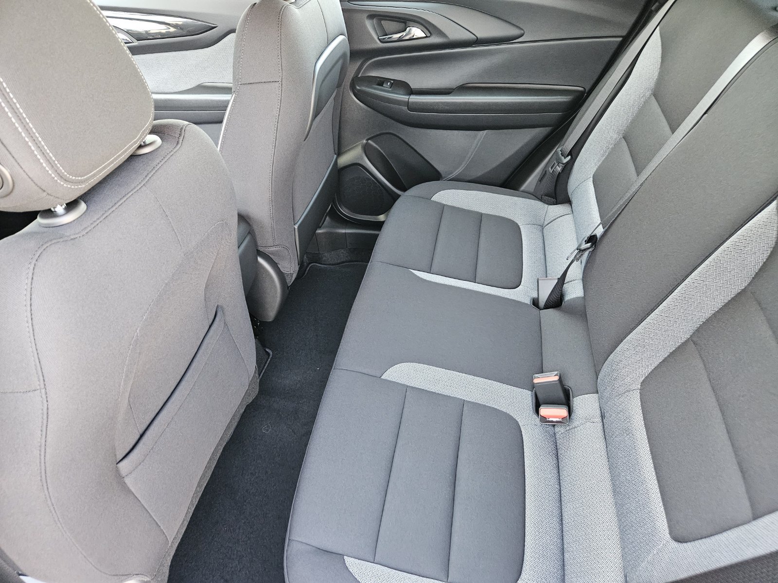 New 2026 Chevrolet TrailBlazer LS w/ LS Confidence Package FWD image 25
