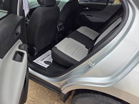 Used 2022 Chevrolet Equinox LT image 14