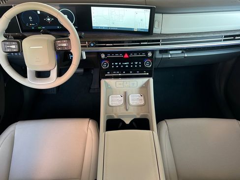 New 2026 Hyundai Santa Fe Limited image 13
