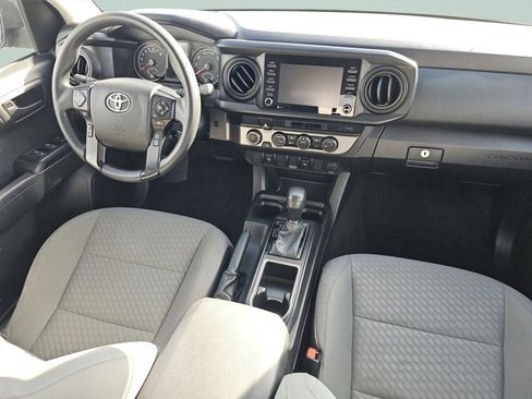 Used 2023 Toyota Tacoma SR image 31