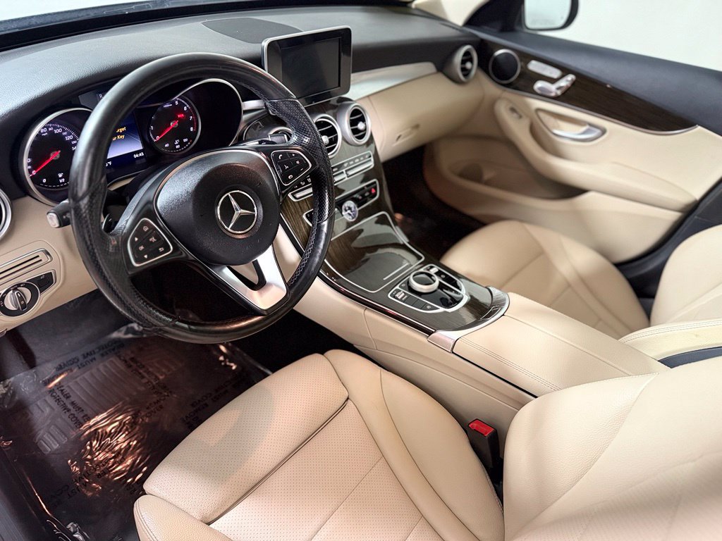 Used 2017 Mercedes-Benz C 300 4MATIC Sedan image 19